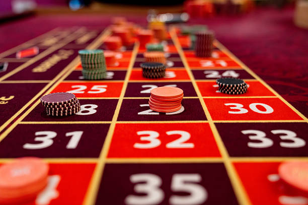 diana77 Mega Moolah paytable and game rules showing RTP, volatility, and jackpot mechanics